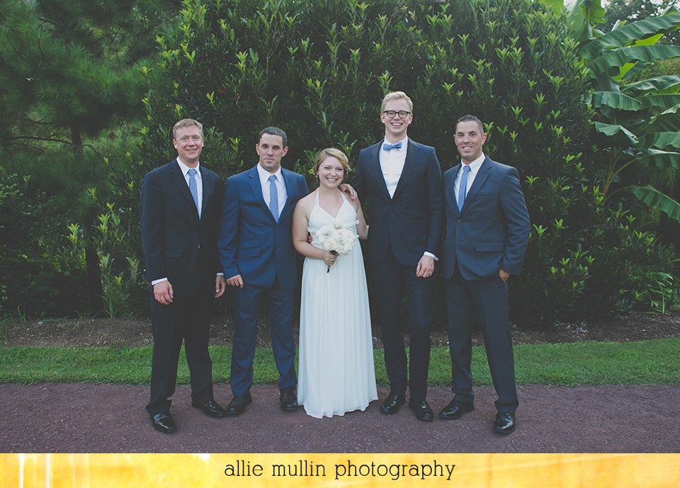 Britnae at her wedding with her brothers. 