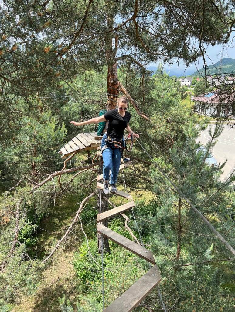 Isabel in the treetops.