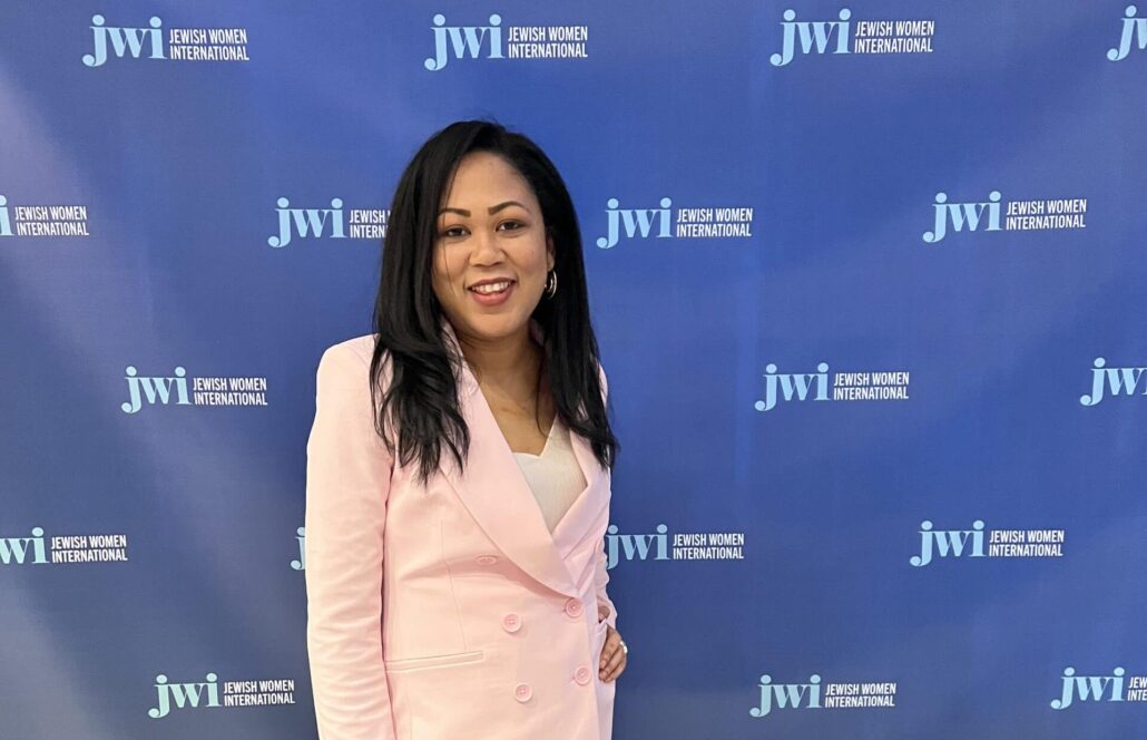 Dee at a JWI event.